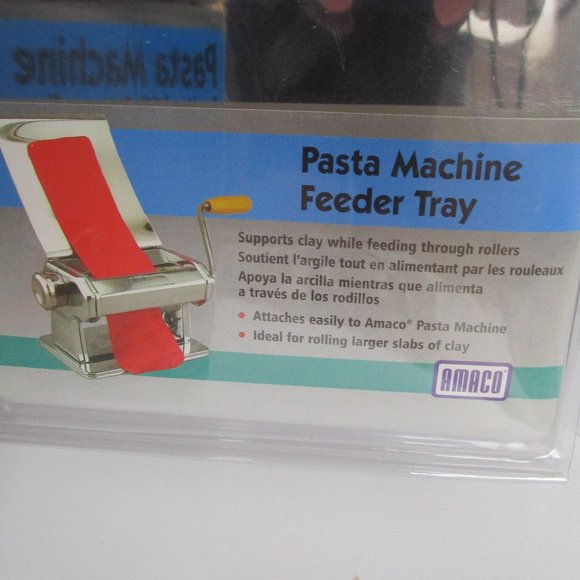 NIB pasta machine for polymer clay with feeder tray